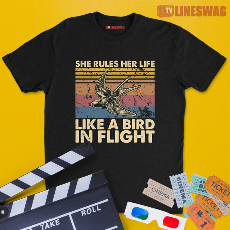 She Rules Her Life Like A Bird In Flight Vintage T-Shirt | Stevie Nicks